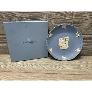 Wedgwood Jasperware Christmas 1999 Signed Collectible Plate Adoration Shepherds